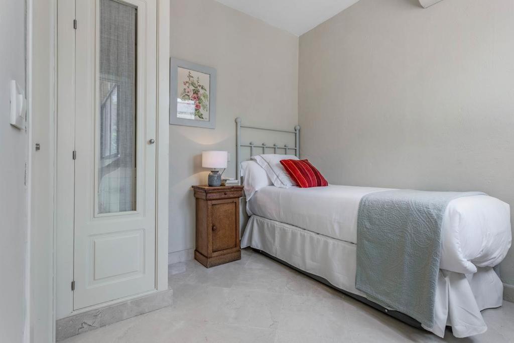 Fam Sevillian Townhouse Villa Sevilla Exterior foto
