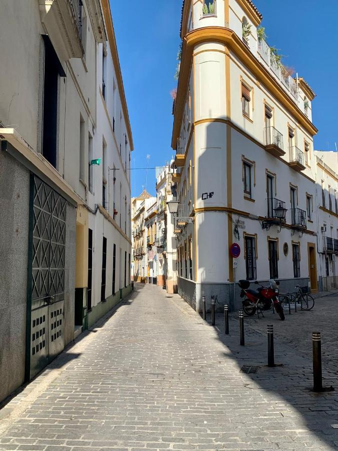 Fam Sevillian Townhouse Villa Sevilla Exterior foto